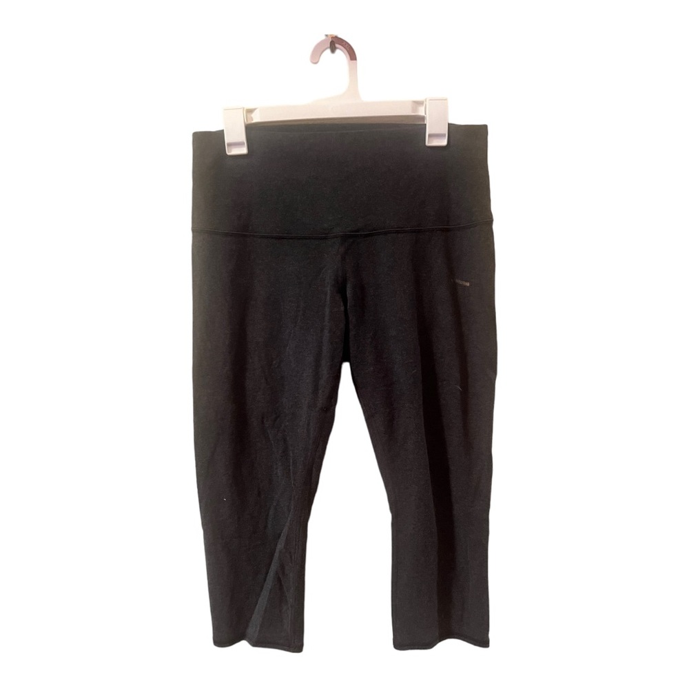 EUC CHARCOAL LULULEMON CROP LEGGINGS